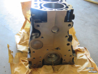Schlepper / Traktor New Holland T 3030/T 3020 Motorblok  Boomer 40 Parts nr:87289321/87289298 Cilinderkop MT20117716
