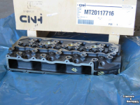 Schlepper / Traktor New Holland T 3030/T 3020 Motorblok  Boomer 40 Parts nr:87289321/87289298 Cilinderkop MT20117716