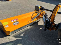 Mähausleger mit Schlegelmäher Ferri ZMTE 2000 PRO