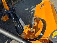 Mähausleger mit Schlegelmäher Ferri ZMTE 2000 PRO