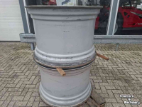 Räder, Reifen, Felgen & Distanzringe Massey Ferguson Velgen 38X25 Inch