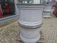 Räder, Reifen, Felgen & Distanzringe Massey Ferguson Velgen 38X25 Inch