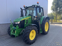 Schlepper / Traktor John Deere 6100M