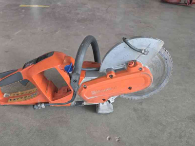 Sonstiges Rasen- und Grundstückspflegemaschinen und Zubehör Husqvarna K535i
