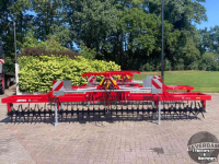 Rasenbelüfter Evers Pinto 600 grasland beluchter