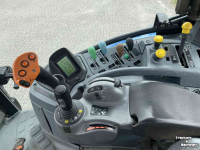 Schlepper / Traktor New Holland T7040