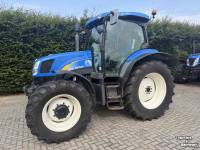 Schlepper / Traktor New Holland T6010