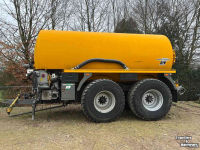 Gülletankwagen / Güllefässer BLW 23 m3