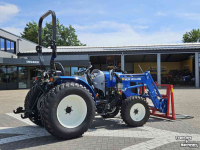 Gartentraktoren New Holland Boomer 55 HST Compact Tractor