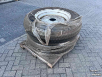 Räder, Reifen, Felgen & Distanzringe New Holland Boomer 35 Carisle 11.2-24 banden en velgen ongebruikt
