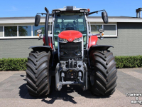 Schlepper / Traktor Massey Ferguson 6S.180 Dyna-VT Exclusive