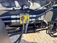 Schlepper / Traktor New Holland TM155 Range Command