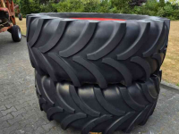 Räder, Reifen, Felgen & Distanzringe Vredestein 2x Vredestein 650/65R42, Fendt 700, 800