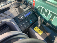 Teleskoplader Giant GT 5048 met pelikaanbak en palletlepels