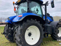 Schlepper / Traktoren New Holland T 7.225 AC Tractor