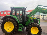 Schlepper / Traktor John Deere 6120 m