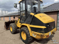 Radlader Caterpillar 906