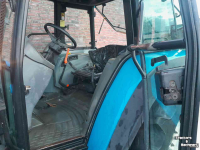 Schlepper / Traktor New Holland TL100