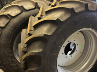 Räder, Reifen, Felgen & Distanzringe Trelleborg TRELLEBORG 540/65R28 cpl wielen