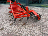 Grubber  Vaste tand cultivator
