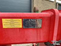 Tiefenlockerer Unia PLOW 6 VOORZETWOELER