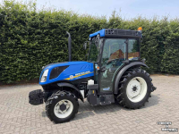 Obsttraktor New Holland T4.100v