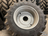 Räder, Reifen, Felgen & Distanzringe Michelin Banden set Michelin Xeobib VF 710/60R42