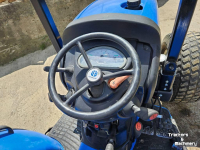 Schlepper / Traktor New Holland T 3030