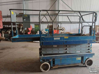 Scherenarbeitsbühnen Genie GS2646