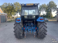 Schlepper / Traktor Ford 4830 16-speed dual power