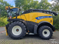 Feldhäcksler New Holland FR 920 ST5 hakselaar