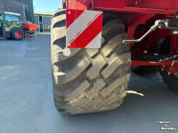 Lade- und Dosierwagen Strautmann Giga Vitesse CFS 3601 opraapwagen
