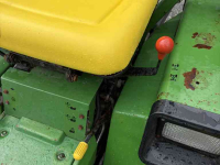 Gartentraktoren John Deere 655 Diesel 4wd met maaidek fronthef