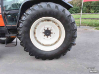 Schlepper / Traktor Valtra 6800