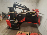 Holzschredder Farmi CH27 TAKKENVERSNIPPERAAR