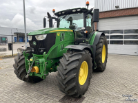 Schlepper / Traktor John Deere 6215R