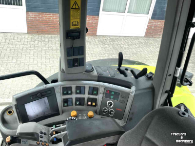 Schlepper / Traktor Claas arion 630 Cebis