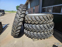 Räder, Reifen, Felgen & Distanzringe Alliance 380/90R50 A-350 op 10- gaats velg
