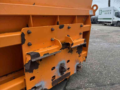 Strohverteiler für Liegeboxen Flingk KSS1500