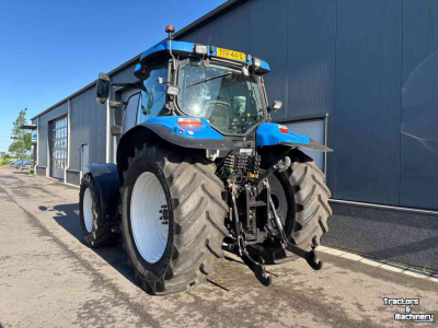 Schlepper / Traktor New Holland TS 100 A Lestrekker