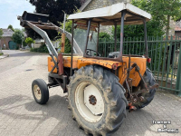 Schlepper / Traktor Renault 461S