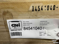 Schlepper / Traktor Case-IH Vooras compleet -Case-IH  Farmall U /NewH  T5 Parts no:84541040