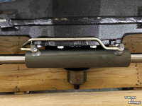 Schlepper / Traktor Case-IH Vooras compleet -Case-IH  Farmall U /NewH  T5 Parts no:84541040