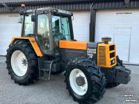 Schlepper / Traktor Renault 145-14