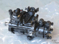 Schlepper / Traktor Versatile Brandstofpomp NewH /Versatile 9030E  /9030V Parts nr:87801507R