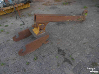 Sonstige Baumaschinen, Erdbewegungsmaschinen und Zubehör  hijs jip