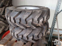 Sonstige Transport- und Industriemaschinen und Zubehör Manitou 2 sets luchtbanden 7.00-12 & 12.5/80 R18