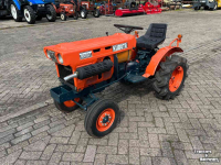 Gartentraktoren Kubota B6001 2WD tractor trekker