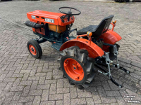Gartentraktoren Kubota B6001 2WD tractor trekker