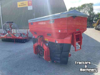Düngerstreuer Kuhn AXIS M30.2